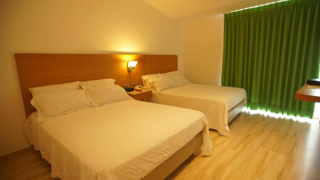Hotel Bachue Girardot Buitenkant foto