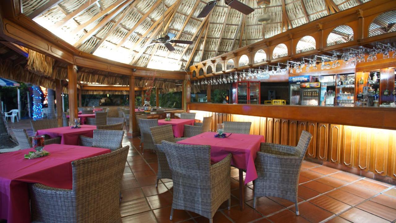 Hotel Bachue Girardot Buitenkant foto